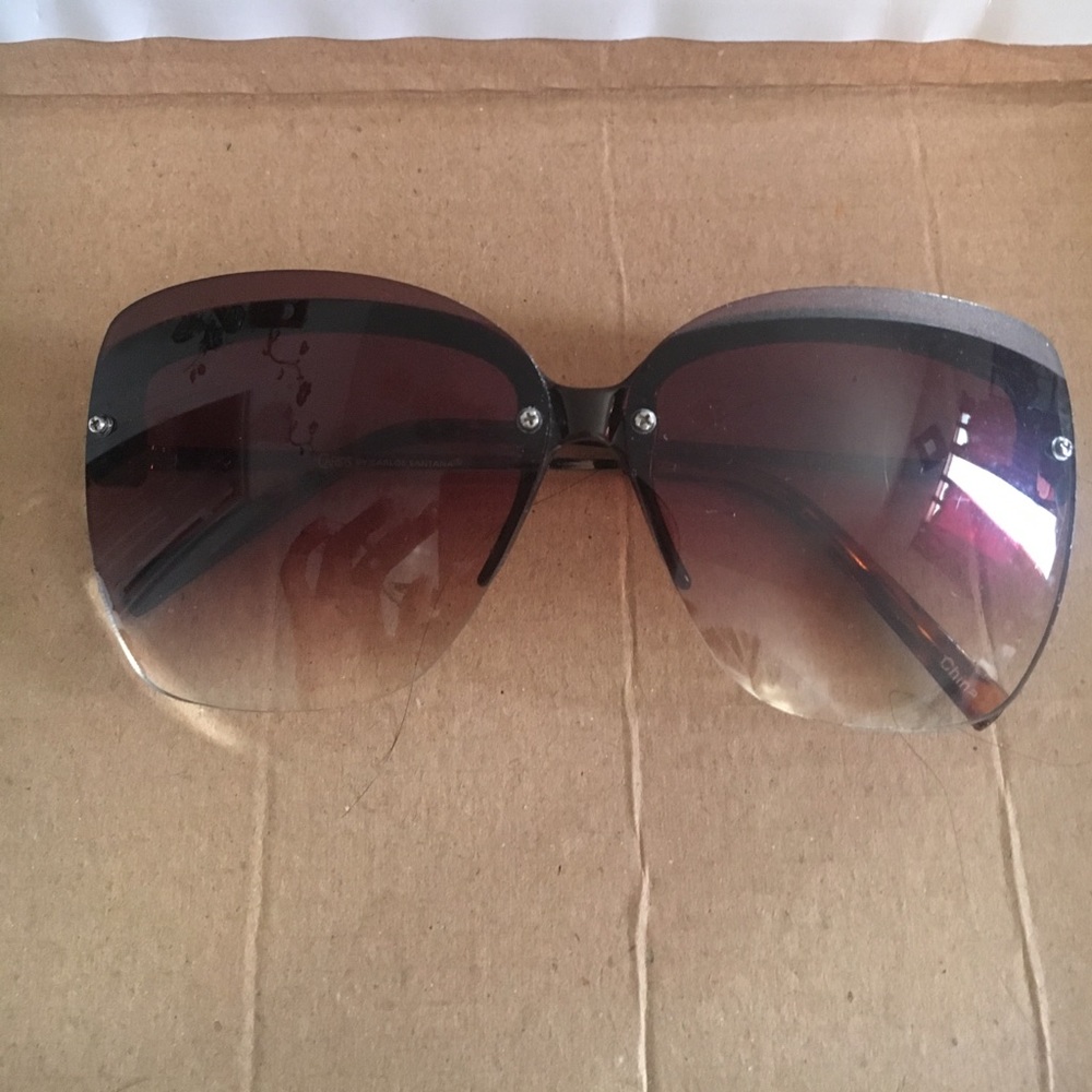 Brown butterfly rims