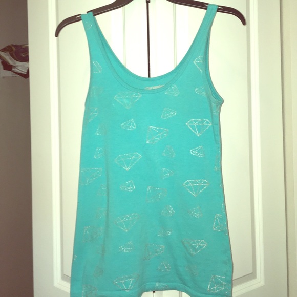 Diamond Tank 💎 - Picture 3 of 4