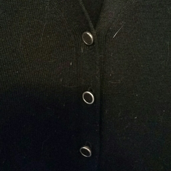 Cardigan - Picture 2 of 4