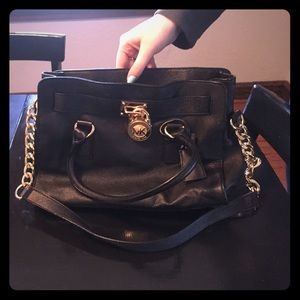 Michael Kors black purse in great condition