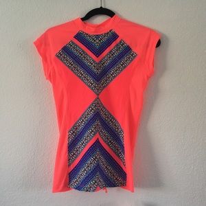 NWT ripcurl rash guard sz L NWT ripcurl rash guard sz L