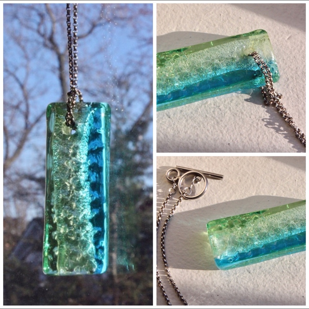 Rippled Glass Necklace