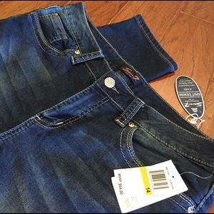 Seven 7 Denim Capris NWT