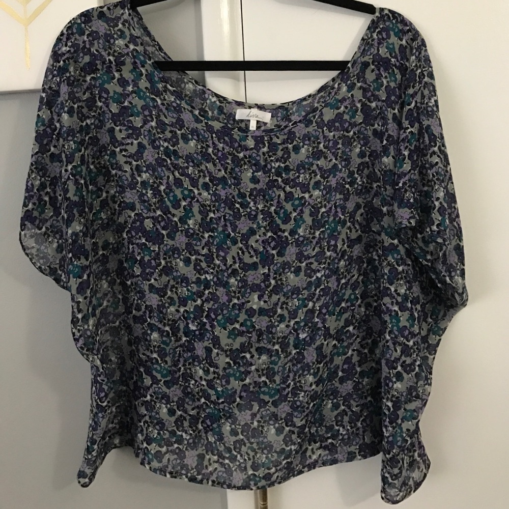 Floral top