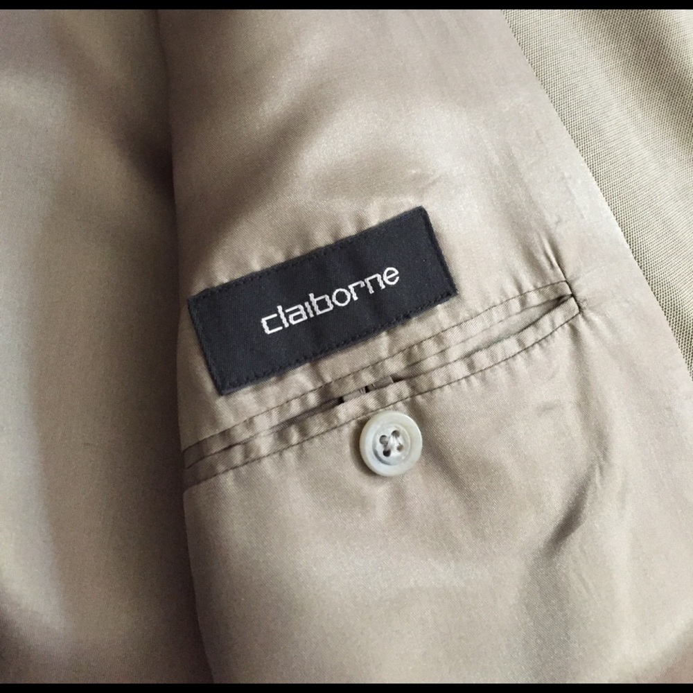 Men's Blazer - Picture 2 of 4