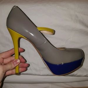Steve Madden Platform heels