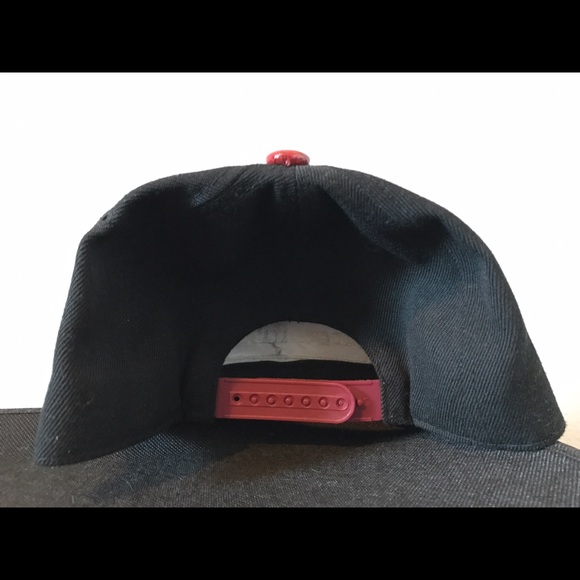 SnapBack hat - Picture 3 of 3