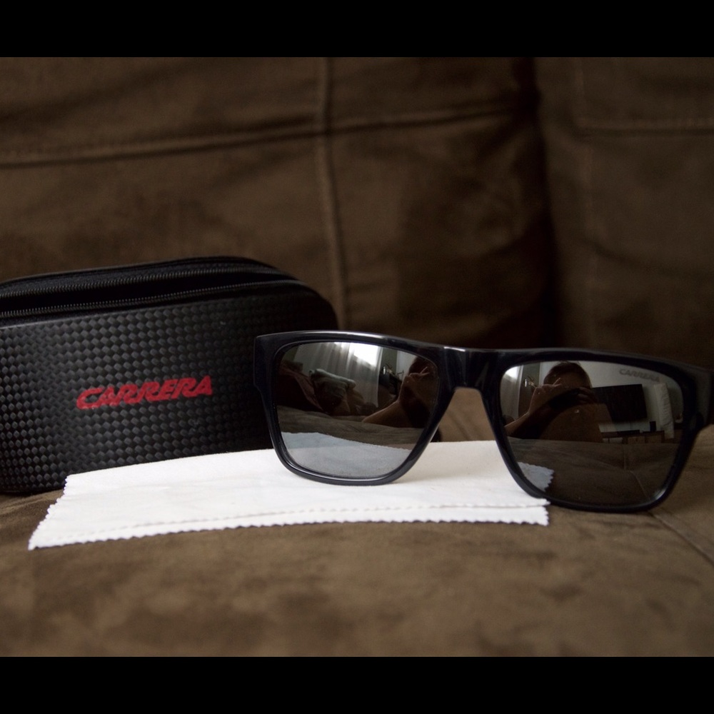 Mens Carrera Sunglasses w/case