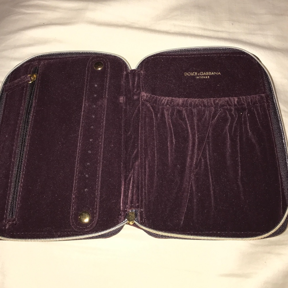 Dolce and Gabbana jewelry holder