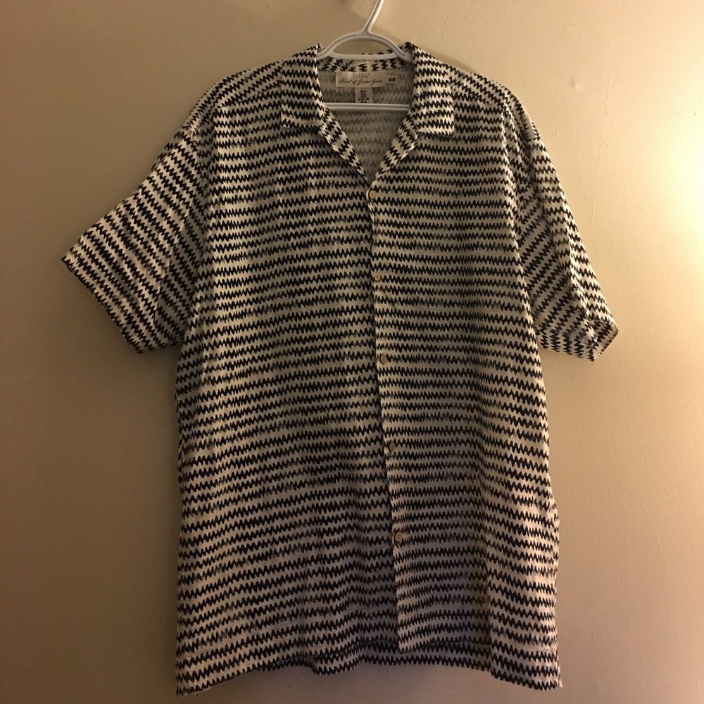 Zig Zag Tropical Button Down