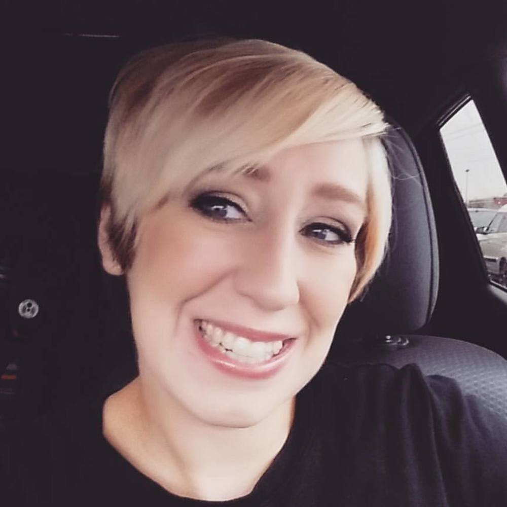 Meet your Posher, Melissa