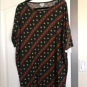 Lularoe Irma top