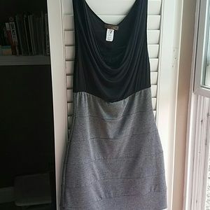 Sleeveless bodycon dress