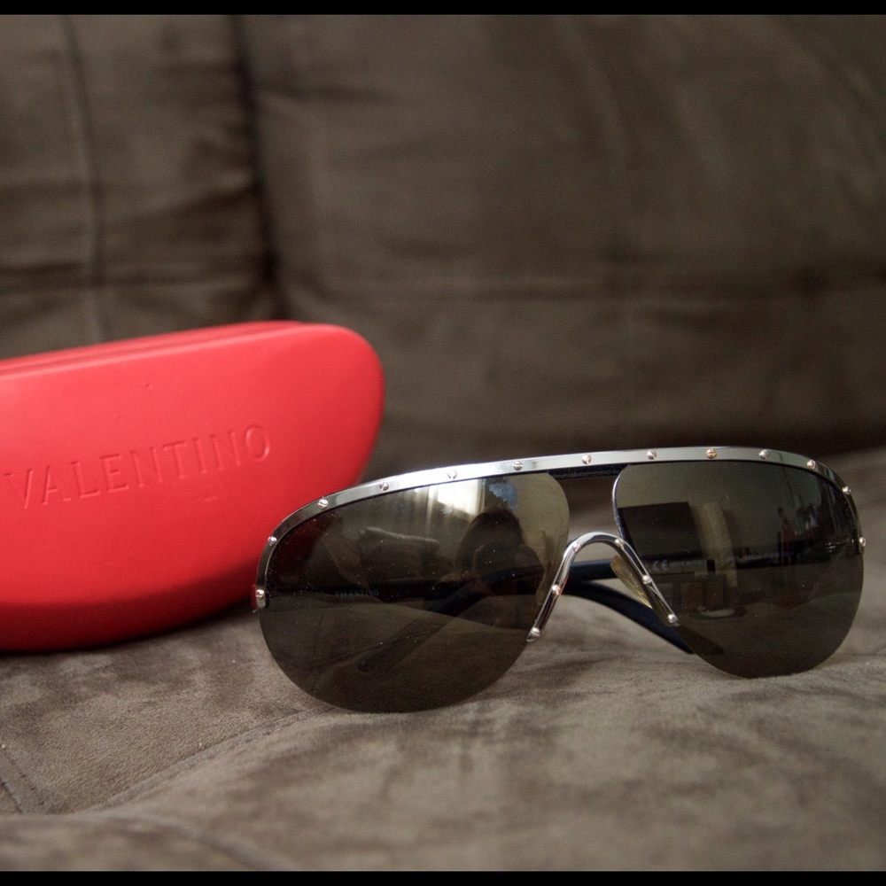 RARE Authentic Mens Valentino Sunglasses
