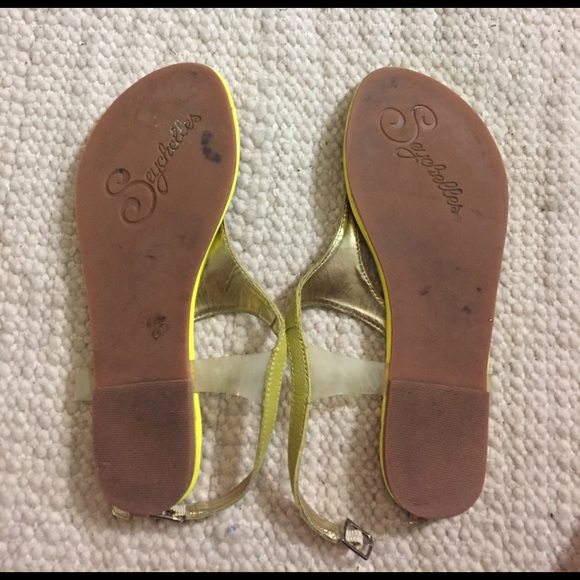 Seychelles Clove T- strap sandals - Picture 6 of 6