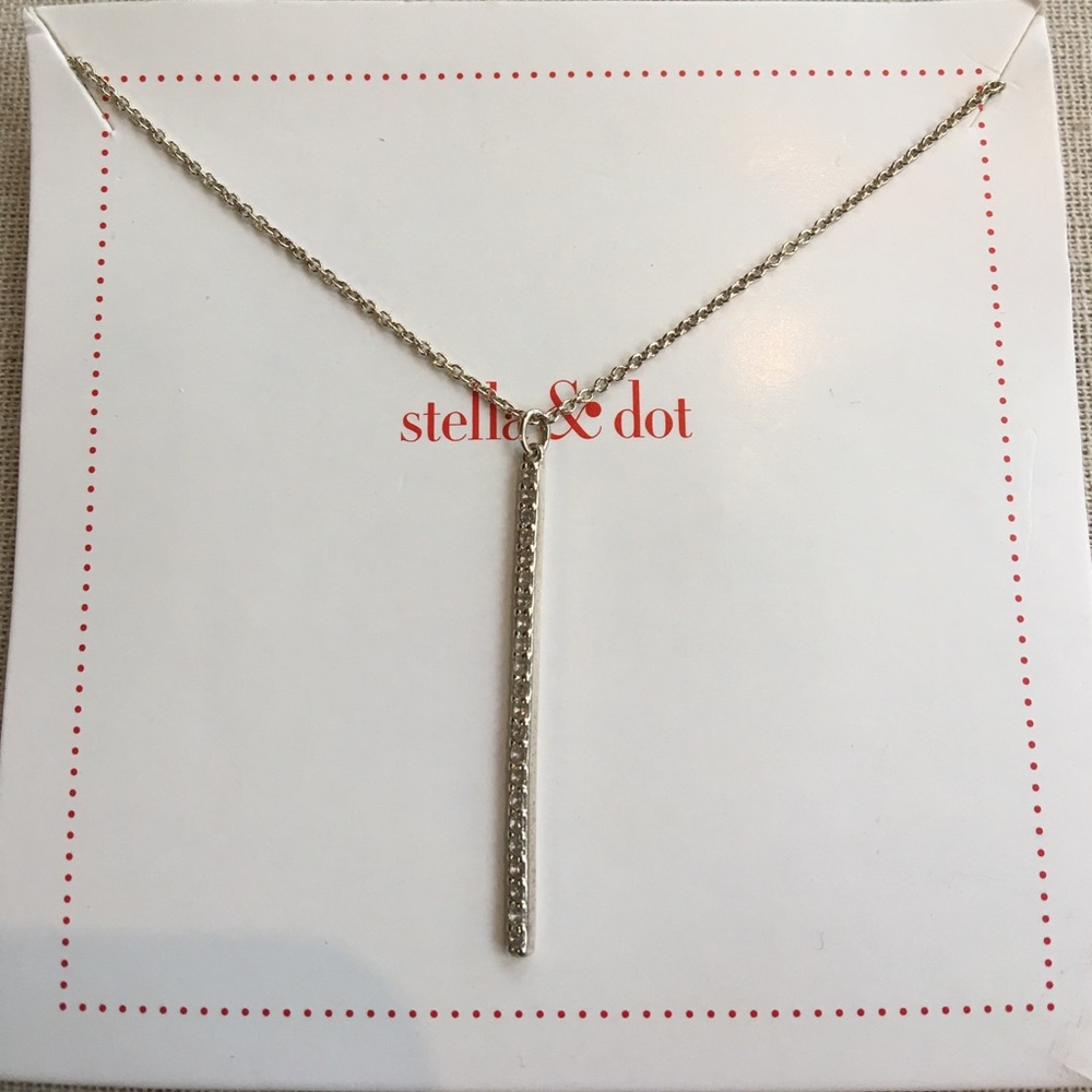 Fine Line Pendant