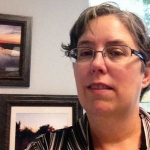 Meet your Posher, Denise