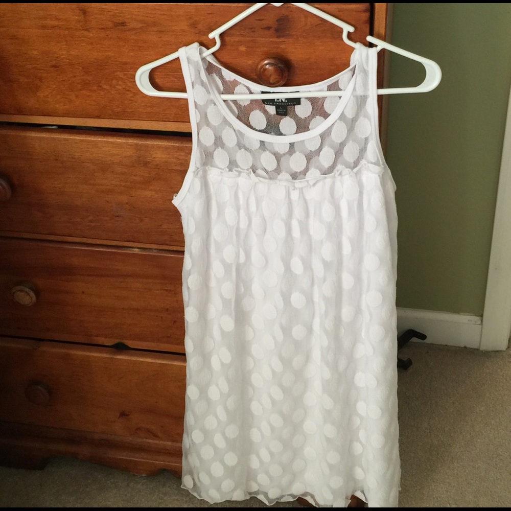 Beach cover up. Never worn, bought wrong size.
