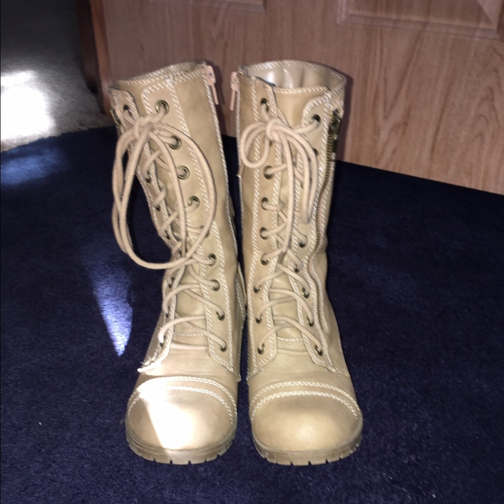 Women's boots