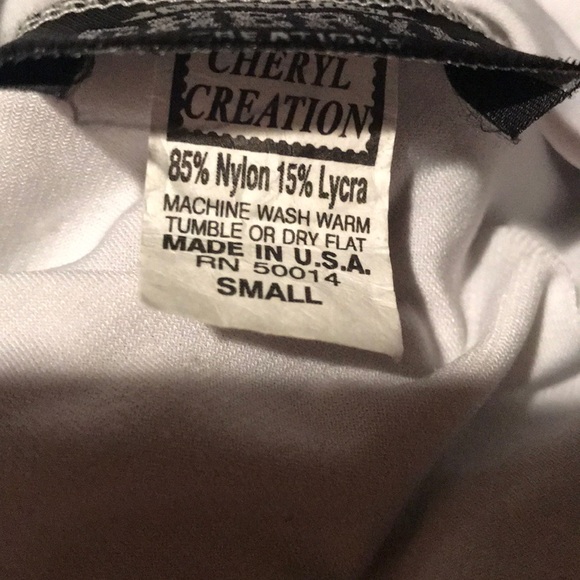 Party Lace party dress. - Picture 5 of 5