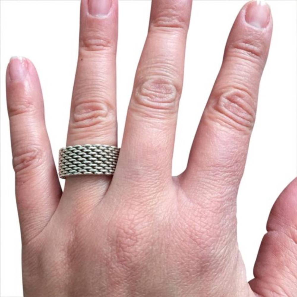 Tiffany & Co mesh ring