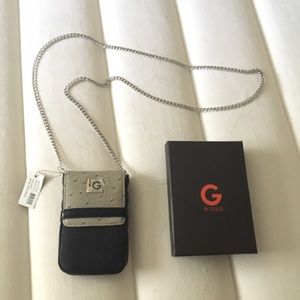 Cell phone cross body purse bag. Guess. Brand New.