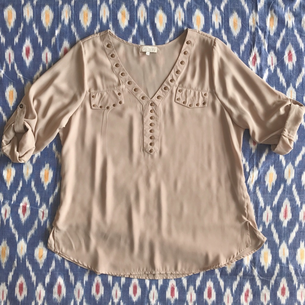 SOLD ❌ NWOT Studded Top with Roll-tab Sleeves