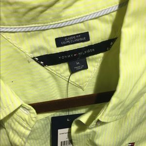 Tommy Hilfiger dress shirt with buttons