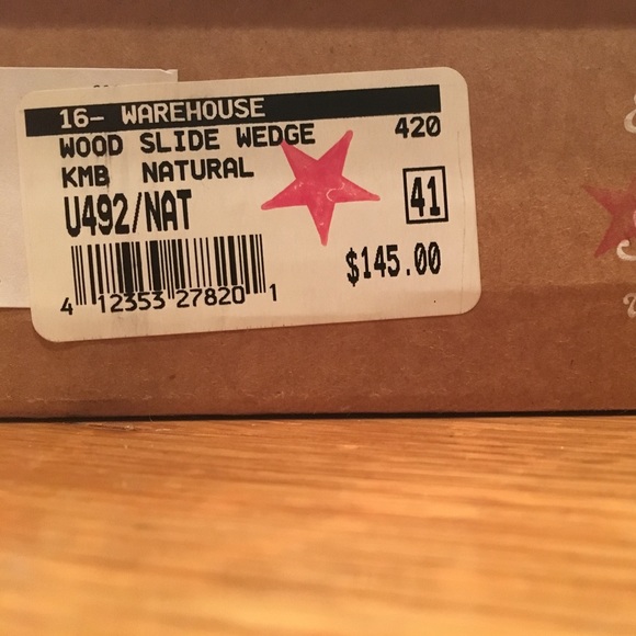 Natural color camel like color clogs wedges. - Picture 5 of 8