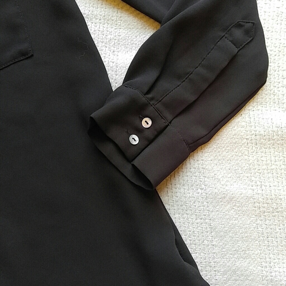 H&M Black Sheer Blouse - Picture 4 of 6