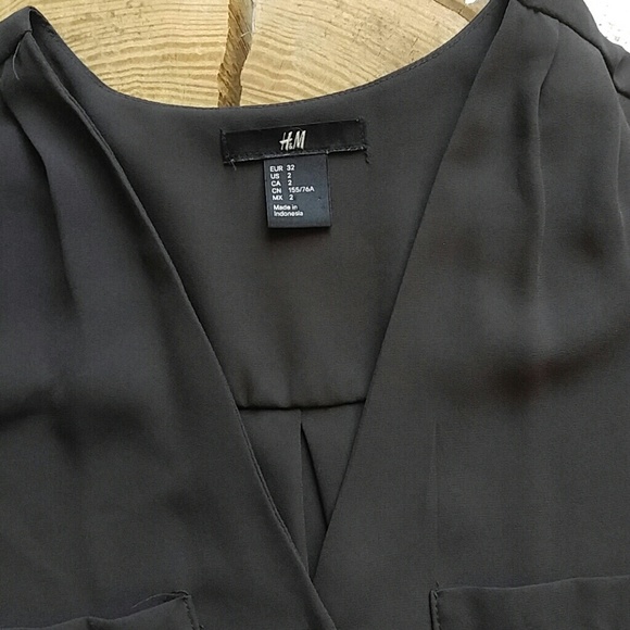 H&M Black Sheer Blouse - Picture 3 of 6