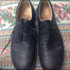 Finn comfort Men or Woman's shoes