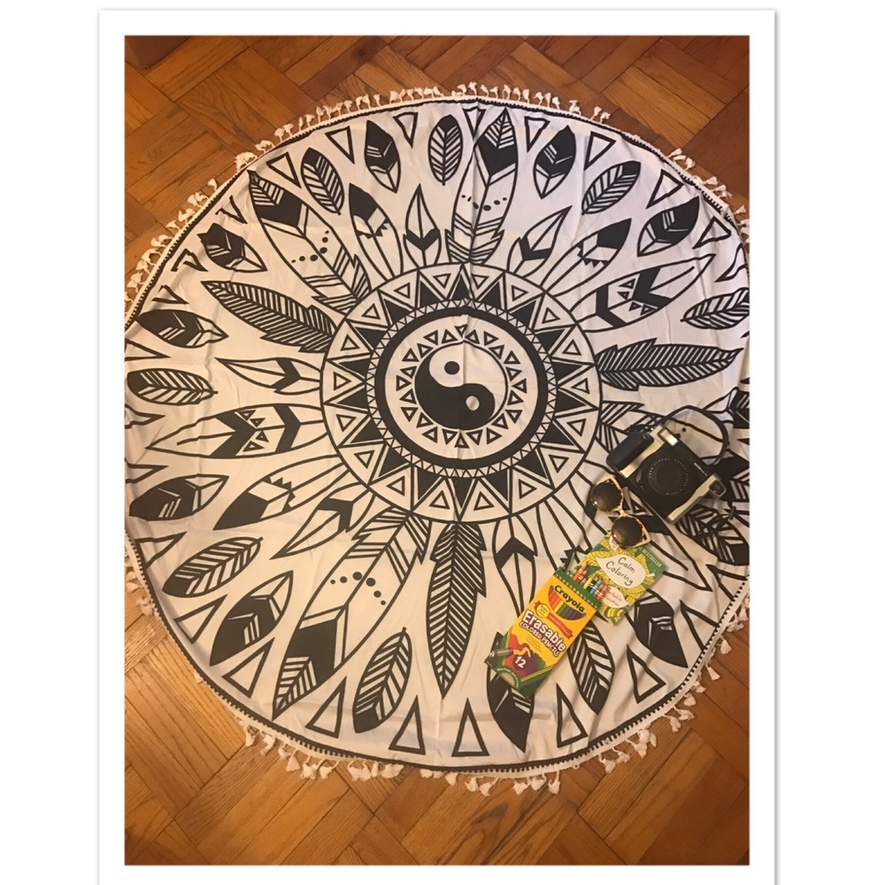 Tribal Beach Round Towel