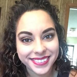 Meet your Posher, Courtney