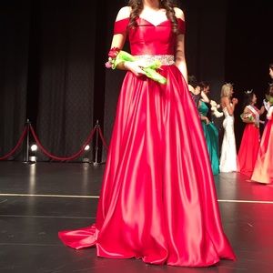 Prom / Pageant Dress