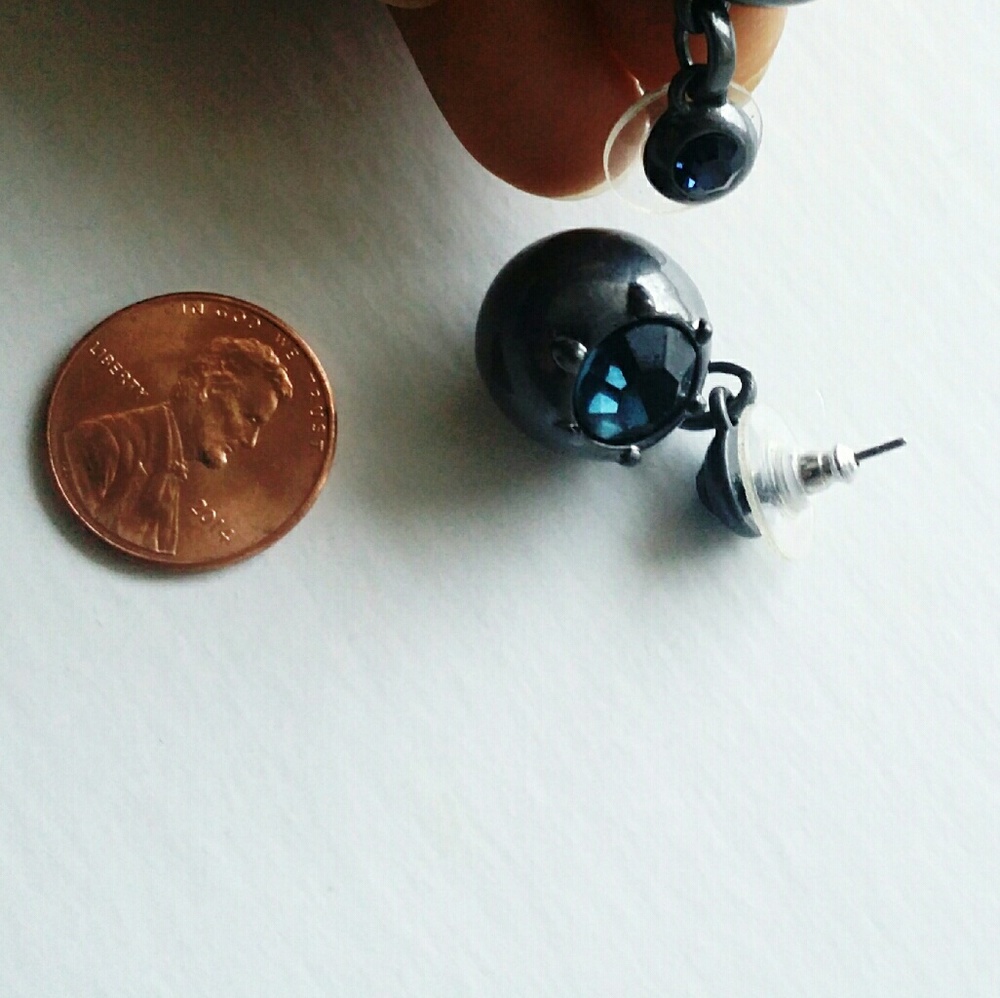 Gunmetal drop earrings