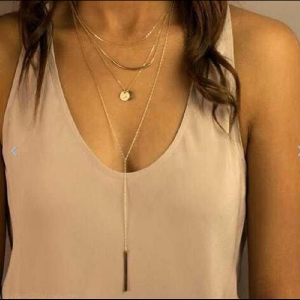 GORGEOUS MULTILAYER Delicate layered NECKLACE!!!⭐️ - Picture 2 of 5
