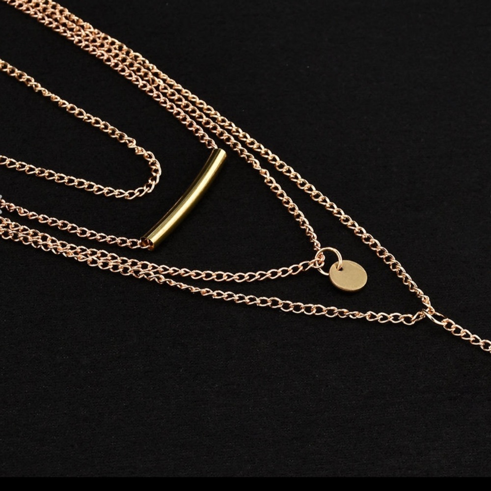 GORGEOUS MULTILAYER Delicate layered NECKLACE!!!⭐️ - Picture 4 of 5