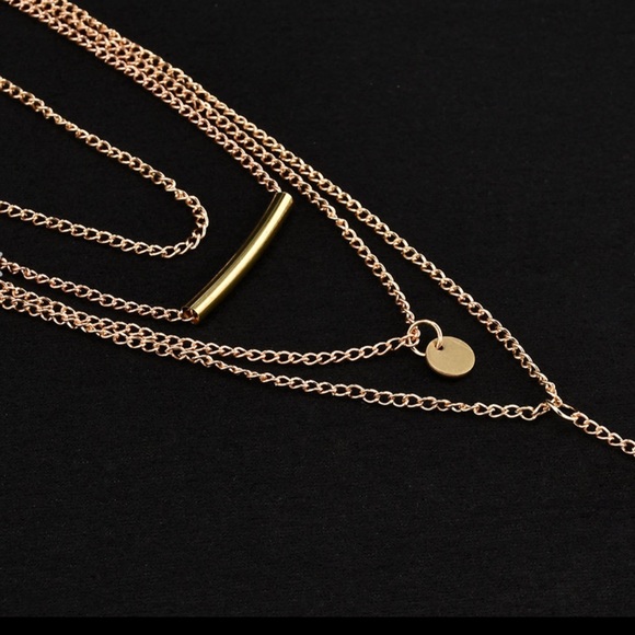 GORGEOUS MULTILAYER Delicate layered NECKLACE!!!⭐️ - Picture 4 of 5