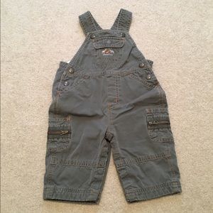 ⭐️LAST DAY⭐️ Gap overalls ⭐️must bundle⭐️