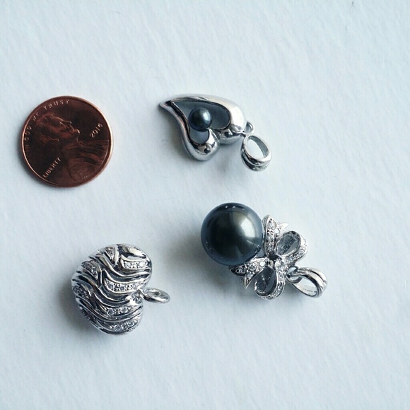 Sold - Picture 3 of 4