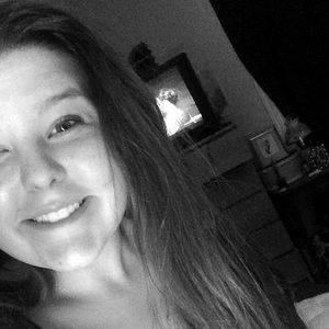 Meet your Posher, Evelyn