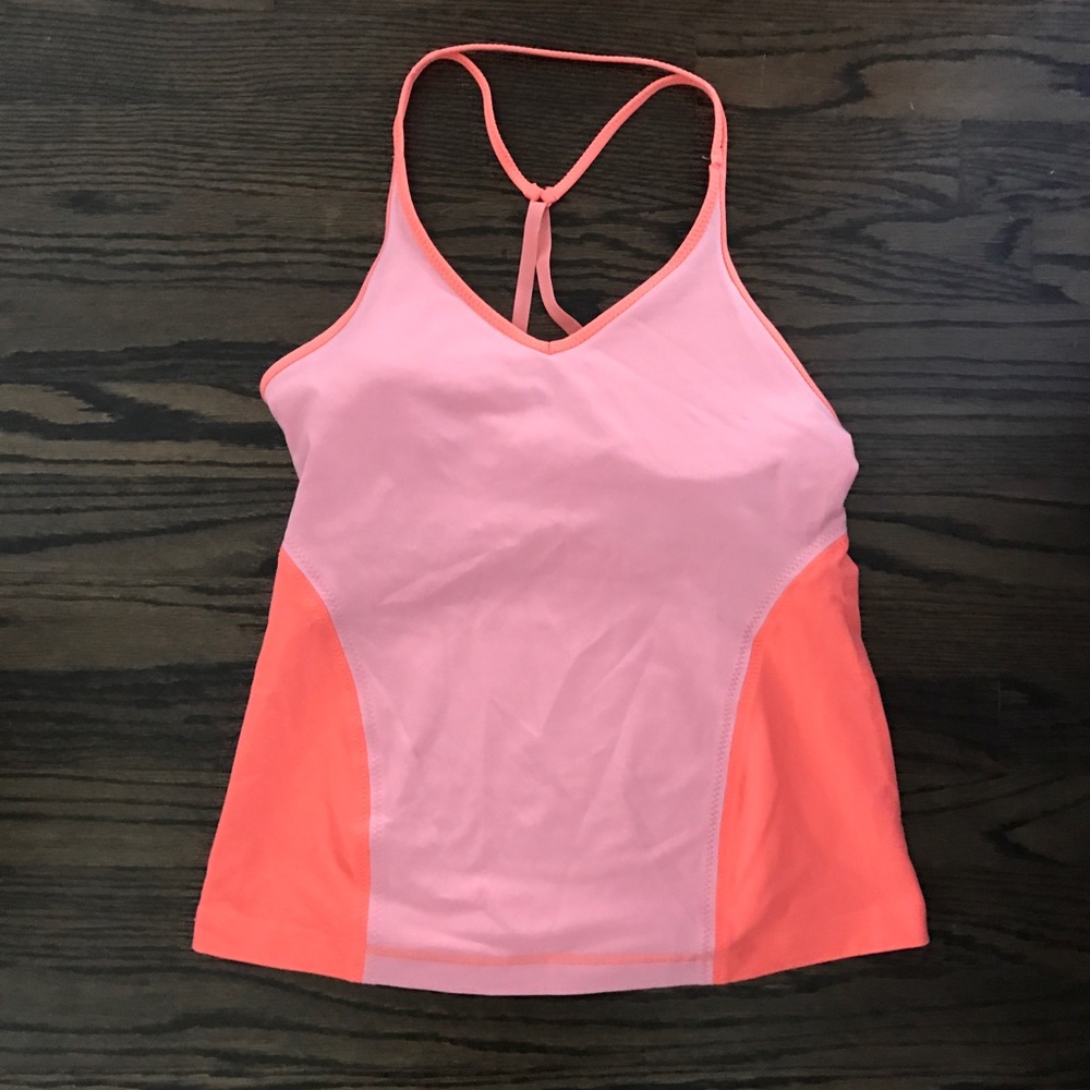 Lululemon tank