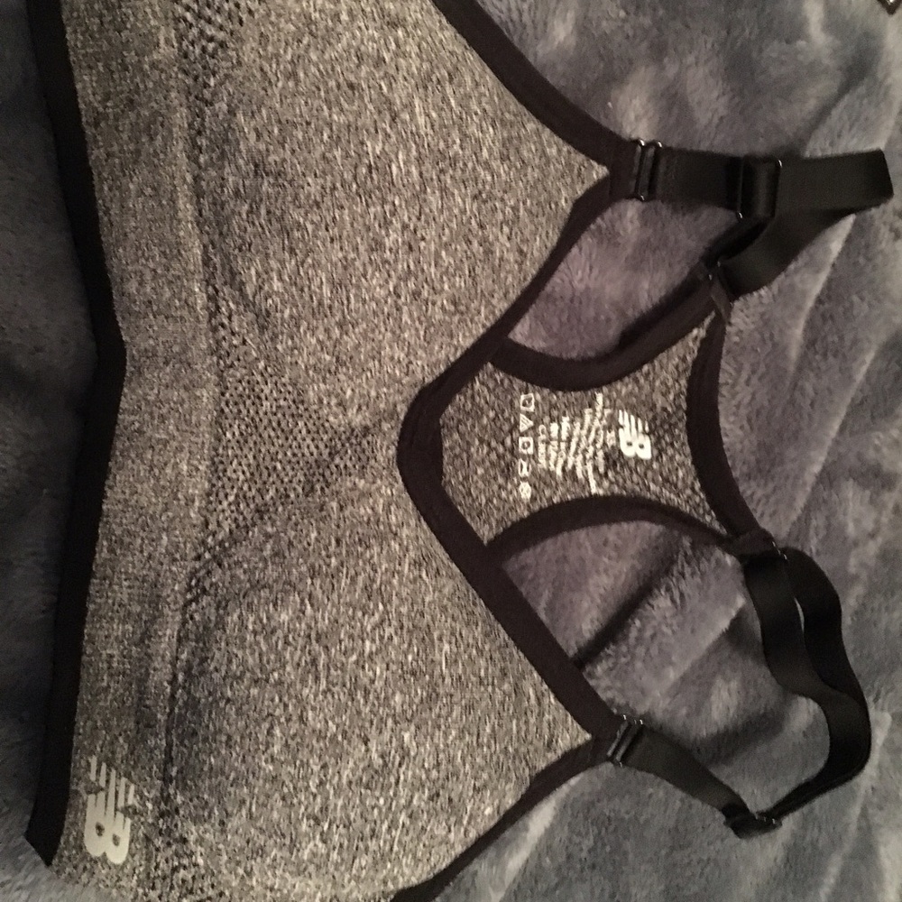 New balance sports bra