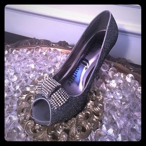 Lady Couture. Silver Heels