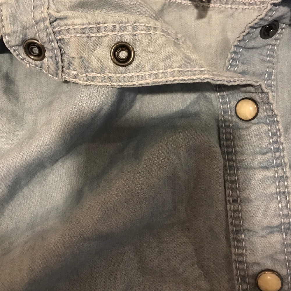 button up top - Picture 3 of 3