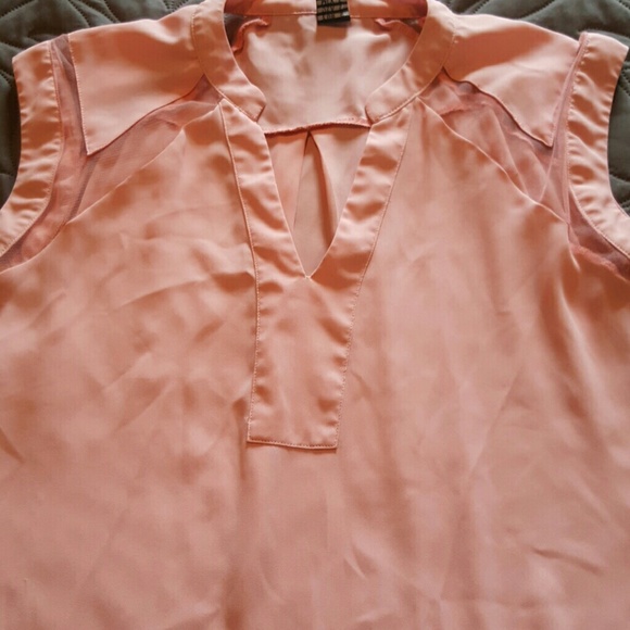 Blouse - Picture 2 of 2