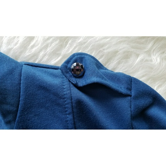 Blue Jacket - Picture 3 of 6