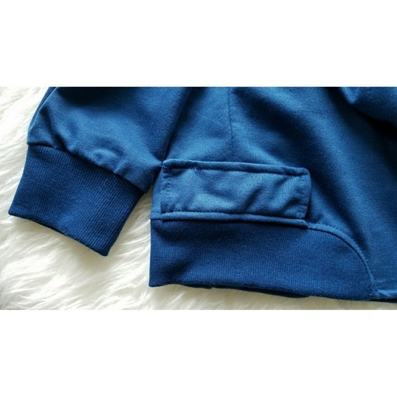 Blue Jacket - Picture 4 of 6