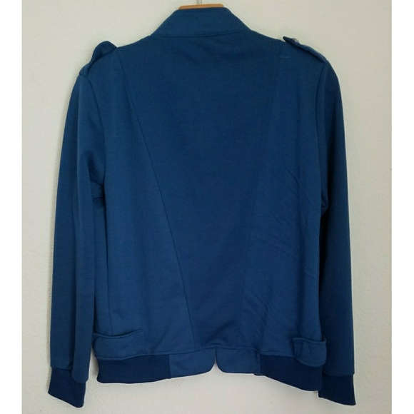 Blue Jacket - Picture 6 of 6